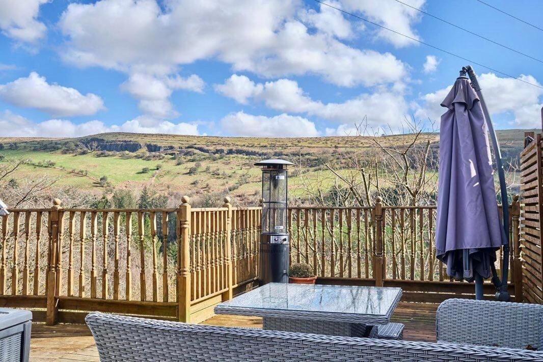 Вилла 1 - Ein Trysor Cudd - Outdoor Bathtub - Incredible Views Pont Sticill Экстерьер фото